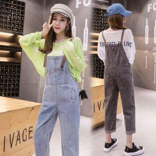 Long-sleeve Lettering Tee / Denim Jumper Pants