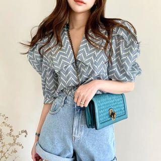 Puff-sleeve Zigzag Print Blouse Grayish Blue - One Size