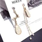 Non-matching Faux Pearl Fringed Earring 1 Pair - Off-white - One Size