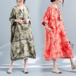 Embroidered 3/4 Sleeve Midi Shift Dress