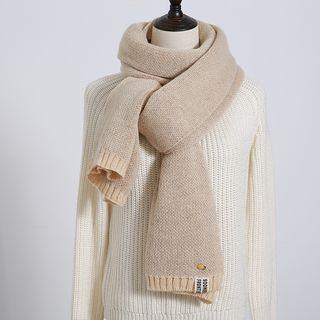 Pineapple Stud Knit Scarf