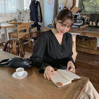 V-neck Chiffon Peplum Blouse