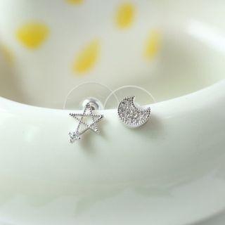 Sterling Silver Asymmetrical Rhinestone Stud Earring 1 Pair - Asymmetric - Silver - One Size