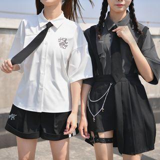 Bear Embroidered Elbow-sleeve Shirt