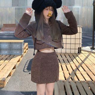 Cropped Fleece Button Jacket / Mini Fitted Skirt