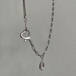 Heart Pendant Alloy Choker 1pc - Silver - One Size