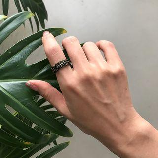 Metallic Textured Ring One Size
