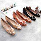 Low Heel Round Buckled Shoes