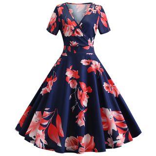 Short-sleeve V-neck Floral Printed A-line Dress