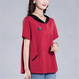 Short-sleeve Tagged Hooded T-shirt
