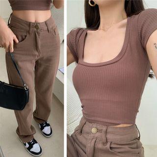 Short-sleeve Plain Cropped Top / Straight-leg Pants