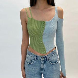Asymmetrical Two-tone Crop Top