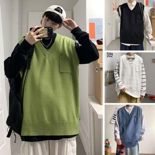 Pocket Detail Sweater Vest