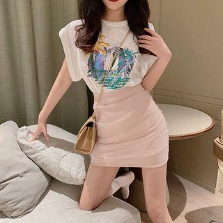 Cap-sleeve Printed T-shirt / Mini Fitted Skirt