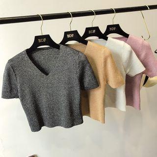 V-neck Cropped Short-sleeve Knit Top