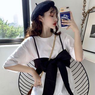 Set: Elbow-sleeve T-shirt + Cropped Camisole Top