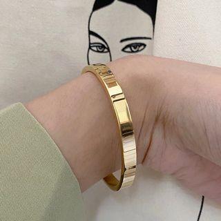 Plain Bangle E436 - Gold - One Size