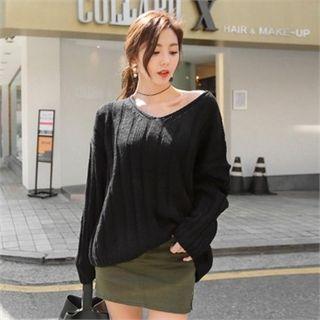 V-neck Drop-shoulder Ribbed Sweater