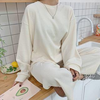 Monotone Top & Pants Loungewear Set
