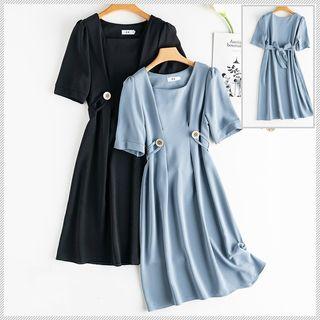 Plain Bow-back Dress