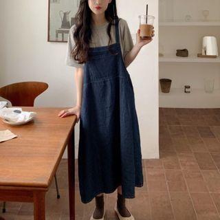 Short-sleeve Plain T-shirt / Denim A-line Midi Pinafore Dress