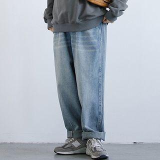 Straight Leg Wide Leg Jeans
