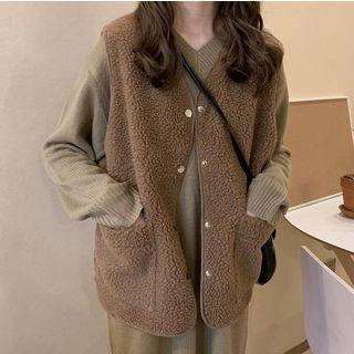Faux Lambswool Snap-button Vest