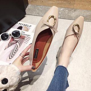 Metallo Hoop Faux Leather Pointed Flats