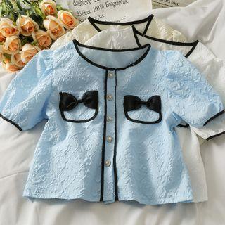 Embossed Ribbon-accent Crop Shirt