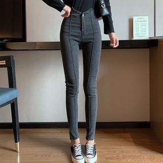 Cut Out Long-sleeve T-shirt / Skinny Jeans