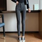 Cut Out Long-sleeve T-shirt / Skinny Jeans