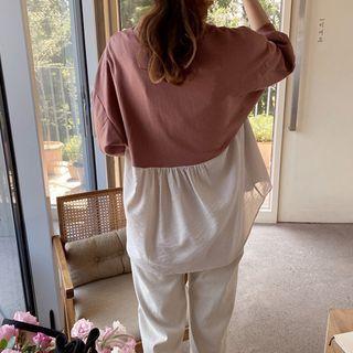 Puff-sleeve Color-block Top