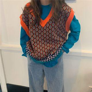 Pattern Printed Knit Vest / Long-sleeve Plain T-shirt