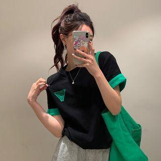 Mock Two-piece Short-sleeve Contrast Trim T-shirt