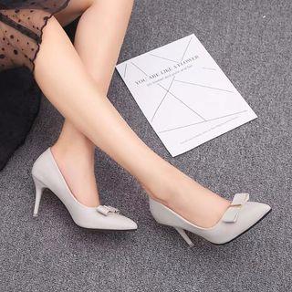 High Heel Bow-accent Pumps