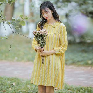 3/4-sleeve Pattern Shift Dress
