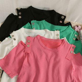 Details Cutout-shoulder Crop T-shirt
