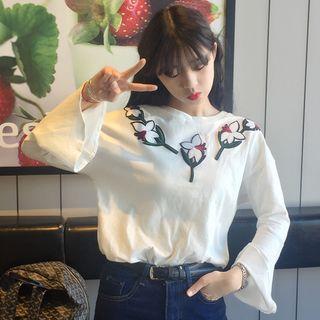 Flower Applique Fluted Long-sleeve T-shirt