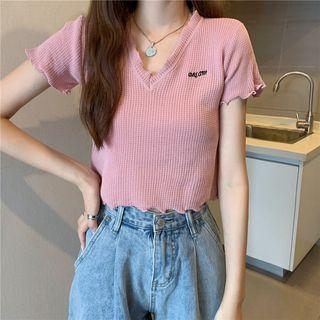 Short-sleeve V-neck Lettuce Edge Knit Top