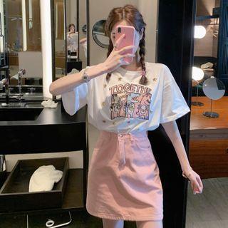 Crewneck Printed Letter Oversize Top / High-waist Plain Mini Skirt