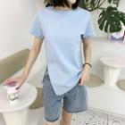 Short-sleeve Crew-neck Slit T-shirt