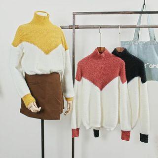 Turtleneck Contrast Color Sweater