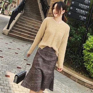 Set: V-neck Sweater + Plaid A-line Skirt