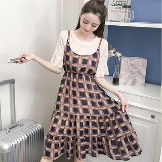 Set: Crew-neck Elbow-sleeve T-shirt + Printed Spaghetti Strap Dress