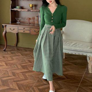Collared Sweater / Houndstooth Midi A-line Skirt