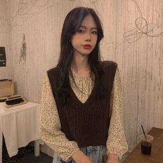 Long-sleeve Floral Print Blouse / Knit Vest
