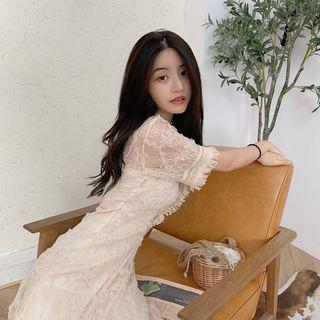 Lace V-neck Short-sleeve Dress As Figure - One Size