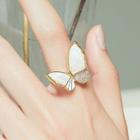 Shell Butterfly Ring Gold - One Size