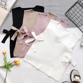 Plain V-neck Bow-accent Knit Vest