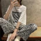 Short-sleeve Print T-shirt / Leopard Wide Leg Pants